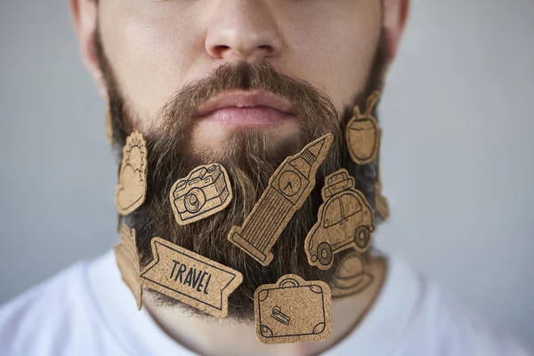Homem bonito com adesivos na barba — Fotografia de Stock