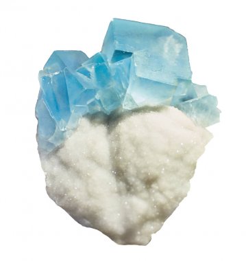 Beyaz arka plan üzerinde izole renkli mineral kristalleri