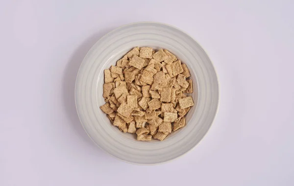 Piatto Con Cereali Cornflakes Isolato Fondo Bianco Vista Dall Alto — Foto Stock