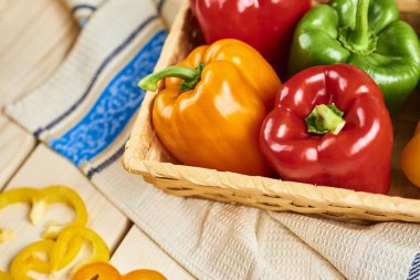 Ham yeşil organik Bell 