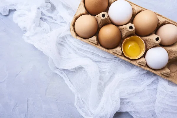 Close View Fresh Raw Chicken Eggs Carton Box Cheesecloth Blue — Stock Photo, Image