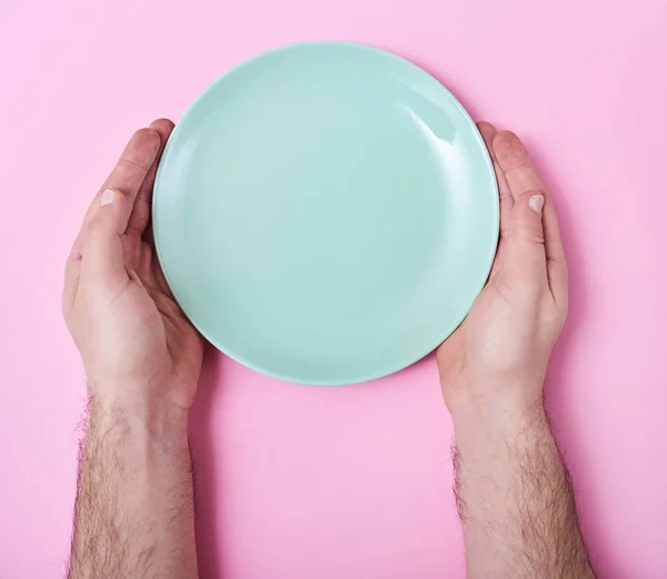 Closeup Male Hands Holding Empty Ceramic Plate — Stock Photo, Image