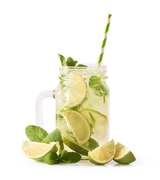 Cóctel Mojito Con Limas Menta Frasco Vidrio Aislado Sobre Fondo —  Fotos de Stock