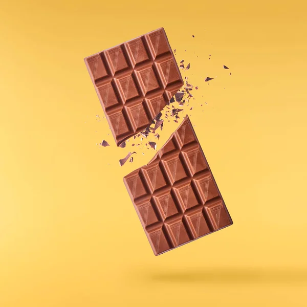 Delicious Chocolate flying in the air. High resolution levitatio — Stock Photo, Image