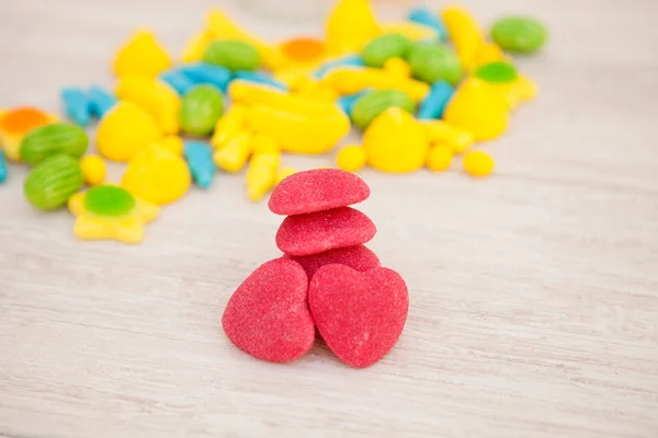 다양 한 모양과 색상으로 사탕 — 스톡 사진