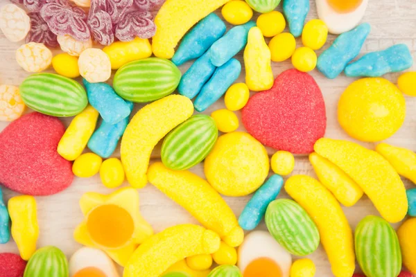 Caramelos con diferentes formas y colores —  Fotos de Stock