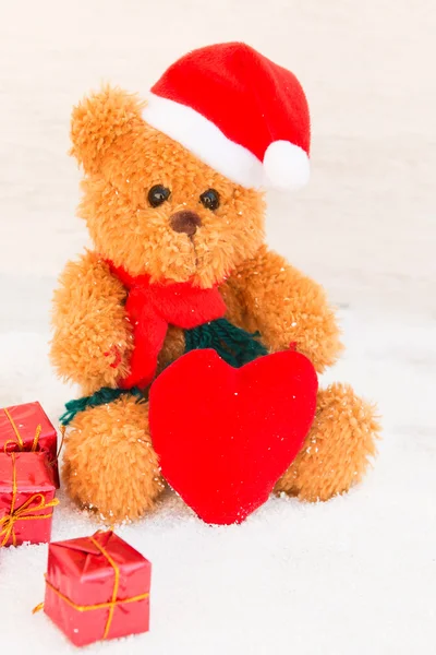 Carino orsacchiotto con cappello di Natale — Foto Stock
