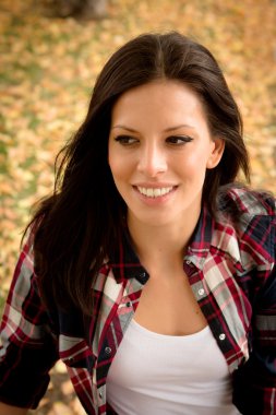 esmer rahatlatıcı sonbahar Park