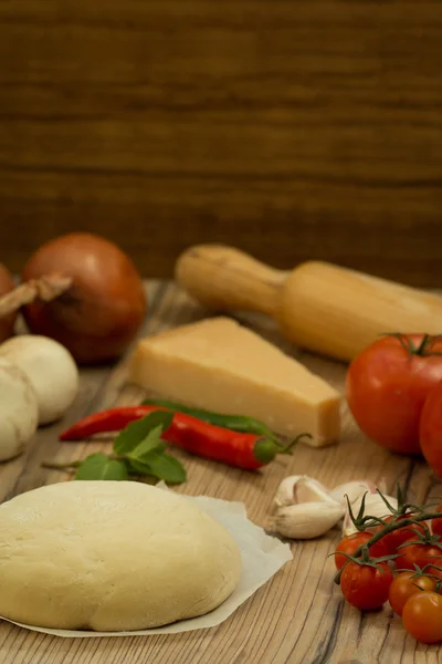 Ingredients for vegetarian pizza — ストック写真