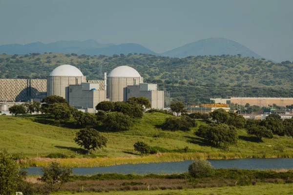 Kernkraftwerk Almaraz — Stockfoto