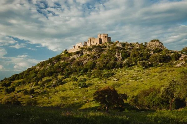 Krásný španělský hrad — Stock fotografie