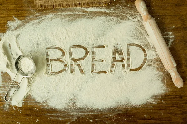 パンを小麦粉します。 — ストック写真