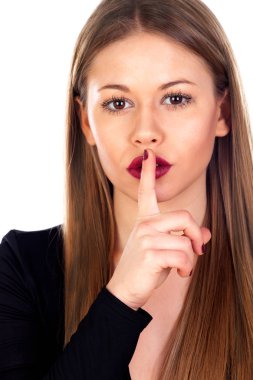 güzel kız sessizlik gerektirir