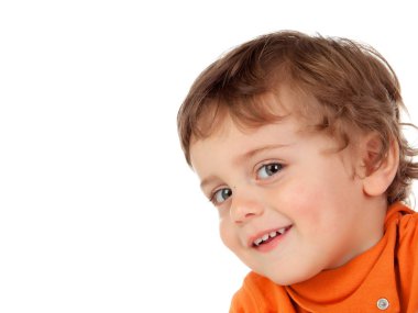 Kıvırcık saçlı bebek