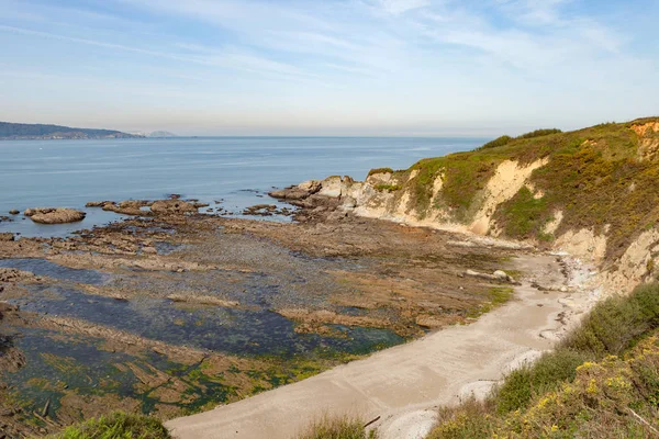 Laagwater op strand in Spanje — Stockfoto