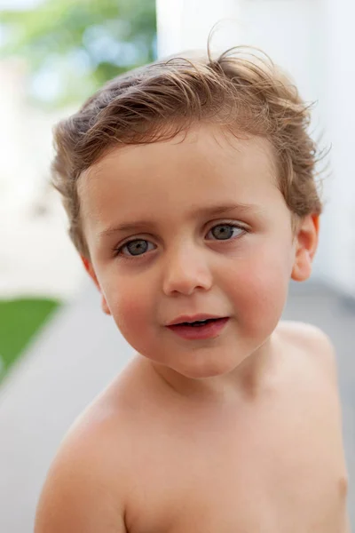 Retrato de bebé niño — Foto de Stock