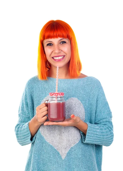 Röda haired ung kvinna — Stockfoto
