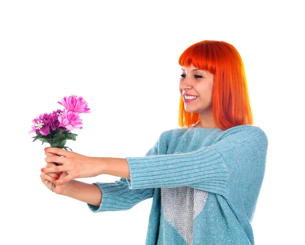 Jeune femme aux cheveux roux — Photo