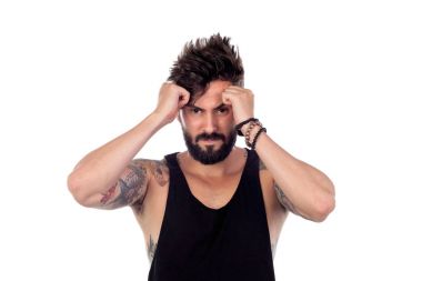 Yakışıklı sakallı adam.