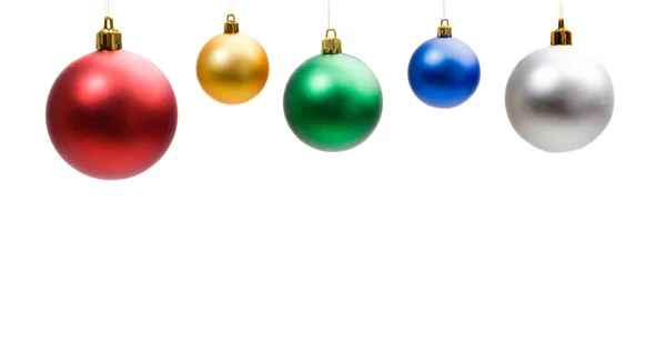 Řadu jasných vánoční koule — Stock fotografie