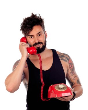 eski kırmızı telefon ile genç adam