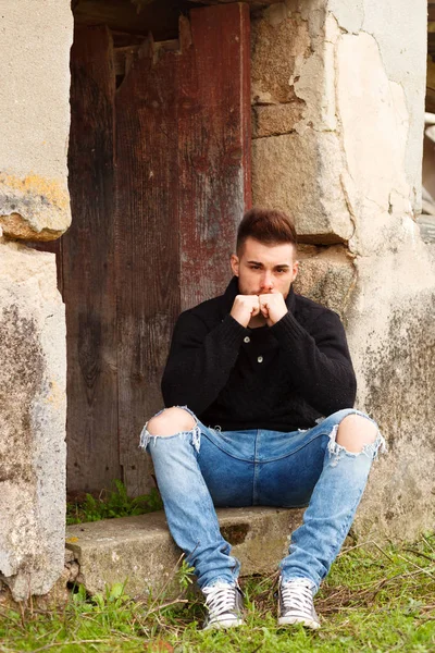 Attractive Guy Wearing Black Jersey Posing Old House — Stock Photo, Image