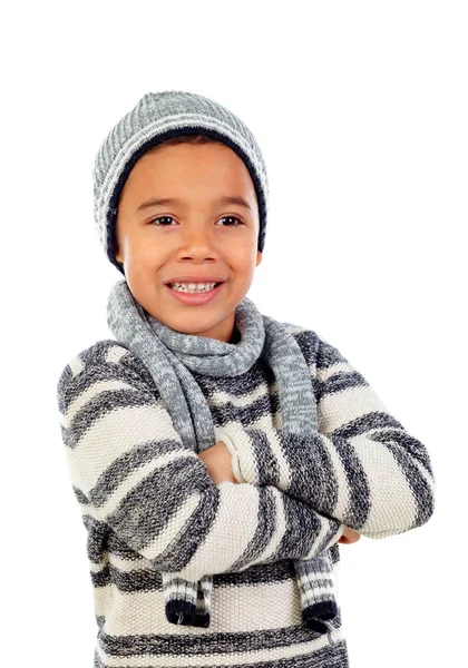 Niedlich Glücklich Kleine Afrikanische Junge Warmen Pullover Mit Wollschal Isoliert — Stockfoto