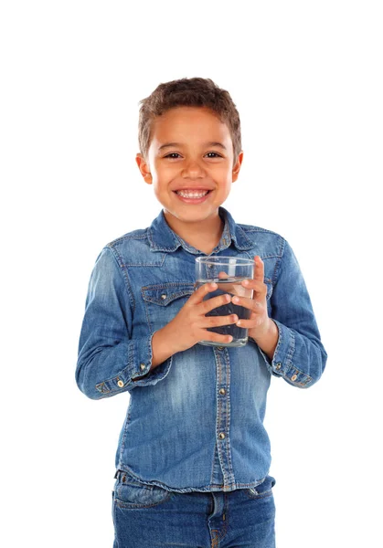 可爱的小非洲男孩在牛仔衬衫持有玻璃水隔离白色背景 — 图库照片