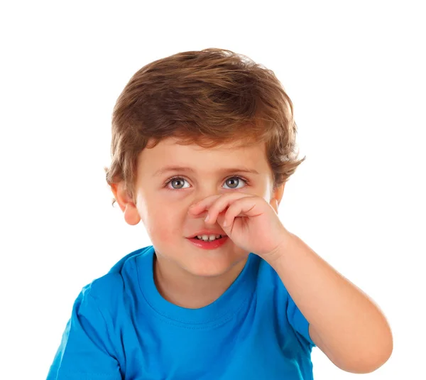 Adorabile Bambino Blu Shirt Graffiare Naso Isolato Sfondo Bianco — Foto Stock