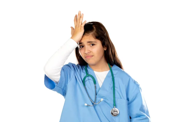 Menina Engraçada Com Uniforme Médico Azul Isolado Fundo Branco — Fotografia de Stock