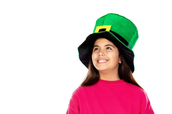 Menina Adorável Com Grande Chapéu Verde Isolado Fundo Branco — Fotografia de Stock