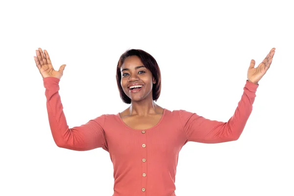 Entzückende Afrikanische Frau Mit Rosa Shirt Auf Weißem Hintergrund — Stockfoto