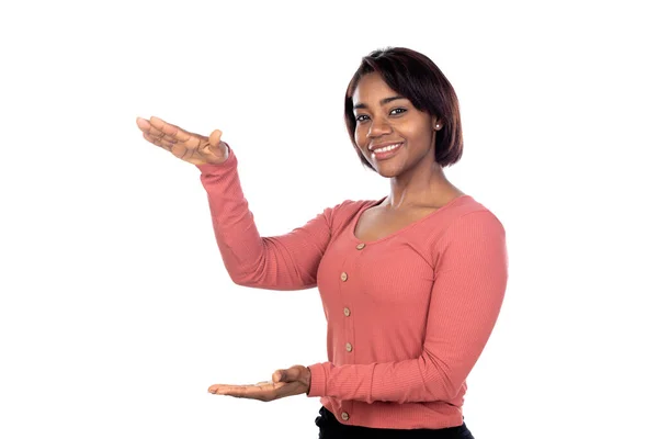 Schattige Afrikaanse Vrouw Met Roze Shirt Geïsoleerd Een Witte Achtergrond — Stockfoto