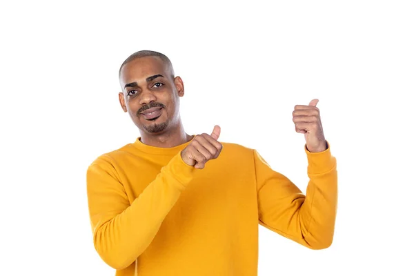 Afroamerican Cara Vestindo Uma Camisa Amarela Isolado Fundo Branco — Fotografia de Stock