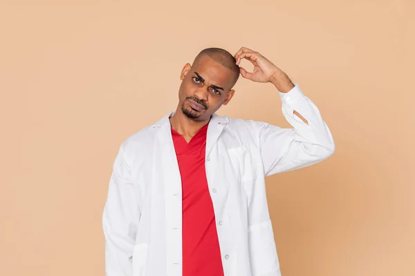 African Doctor Wearing Lab Coat Yellow Background — Stock Photo, Image