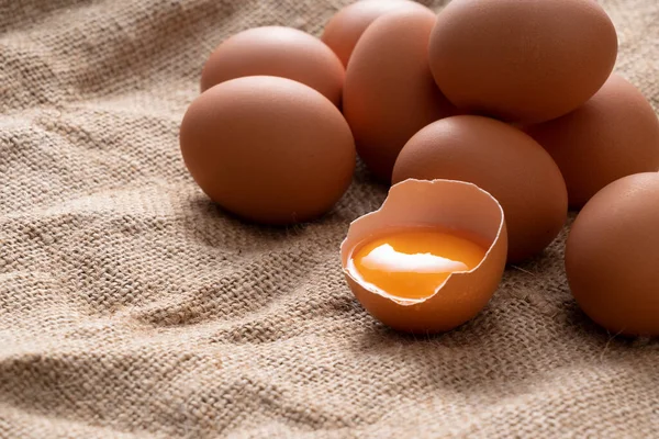 Eggs Burlap Broken Eggs Photographed Angle — Stock Photo, Image