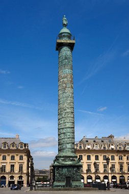 Place Vendome sütun 