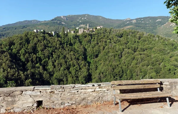 Castagniccia orman köyde Carcheto Brustico