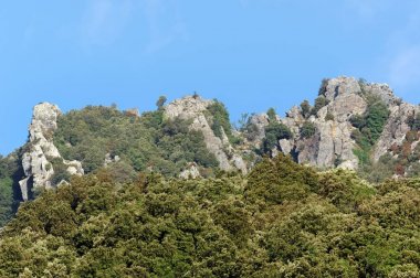 Corsica Adası costa verde Dağı zirve