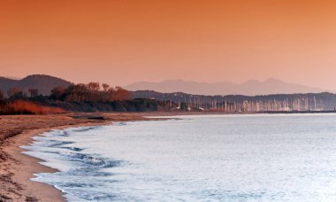 Costa verde sahil Corsica'deki / daki