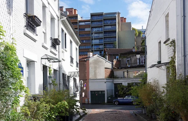 Paris 13 bölgesinde bulunan eski sokak                          