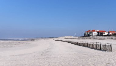 Aquitaine sahilindeki Soulac sur mer plajı