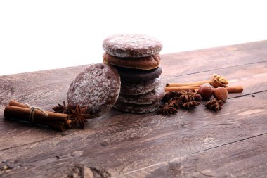 Lebkuchen ve Aachener Yazdır gibi tipik Alman Gingerbreads