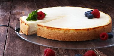 Ev yapımı cheesecake tatlı - sağlıklı organik yaz tatlı