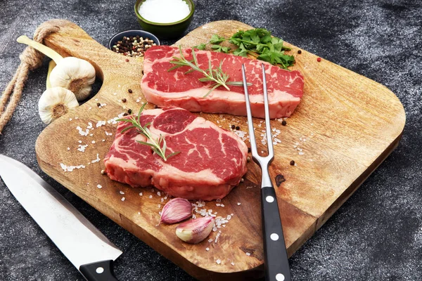 Barbecue Rib Eye Steak, dry Aged Wagyu Entrecote Steak — Stock Photo, Image