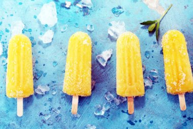 Renkli portakal buzlu şeker mango muz lezzet