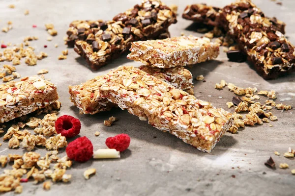 Granola bar. Sağlıklı tatlı tatlı snack. Mısır gevreği granola bar zekâ — Stok fotoğraf