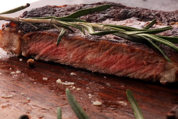 Barbecue Rib Eye Steak or rump steak - Dry Aged Wagyu barbecue E — Stock Photo, Image