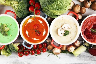 Renkli sebze çeşitli Kremalı çorbalar ve s için malzemeler