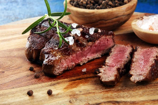Filete de barbacoa - Sequedad Wagyu Entrecote Steak con roseta — Foto de Stock